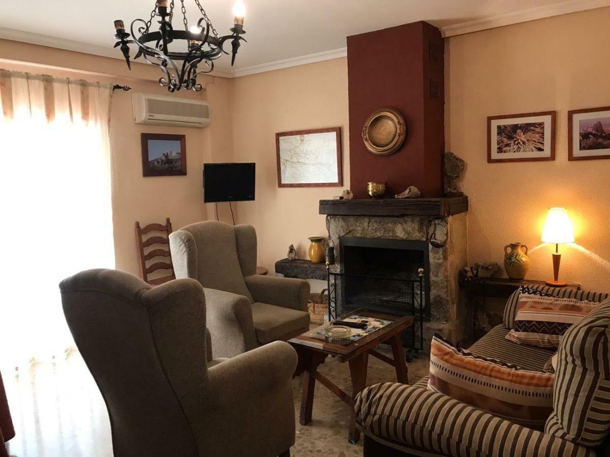בית הארחה Bélmez de la Moraleda 	Casa Rural Casa Gonzalo מראה חיצוני תמונה